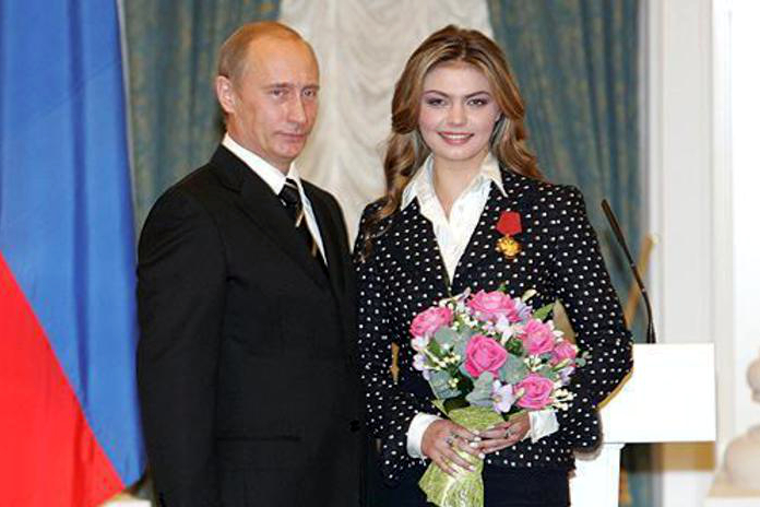 La amante del zar Vladimir pone a prueba a Ucrania