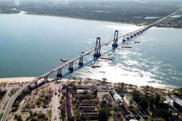 Presentación de estudios de factibilidad y proyecto ejecutivo del segundo puente Chaco Corrientes